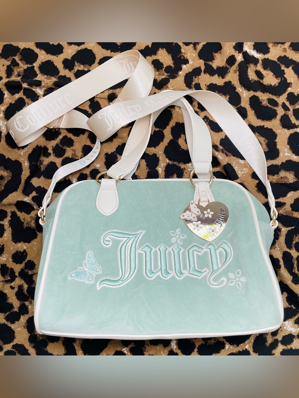 Juicy 🤍 In The Sky Bowler Bag Mint Green NWOT